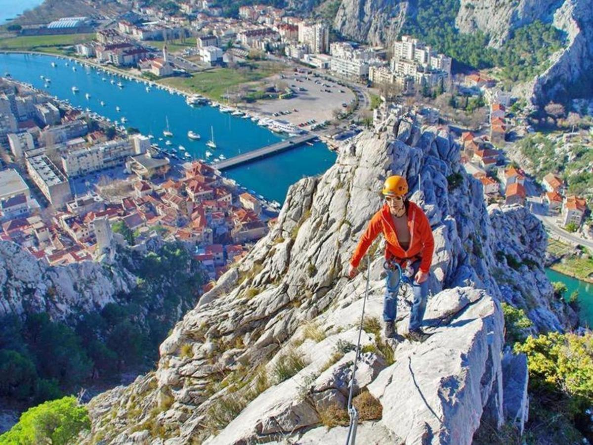 Apartment Stipic Omiš Exteriör bild
